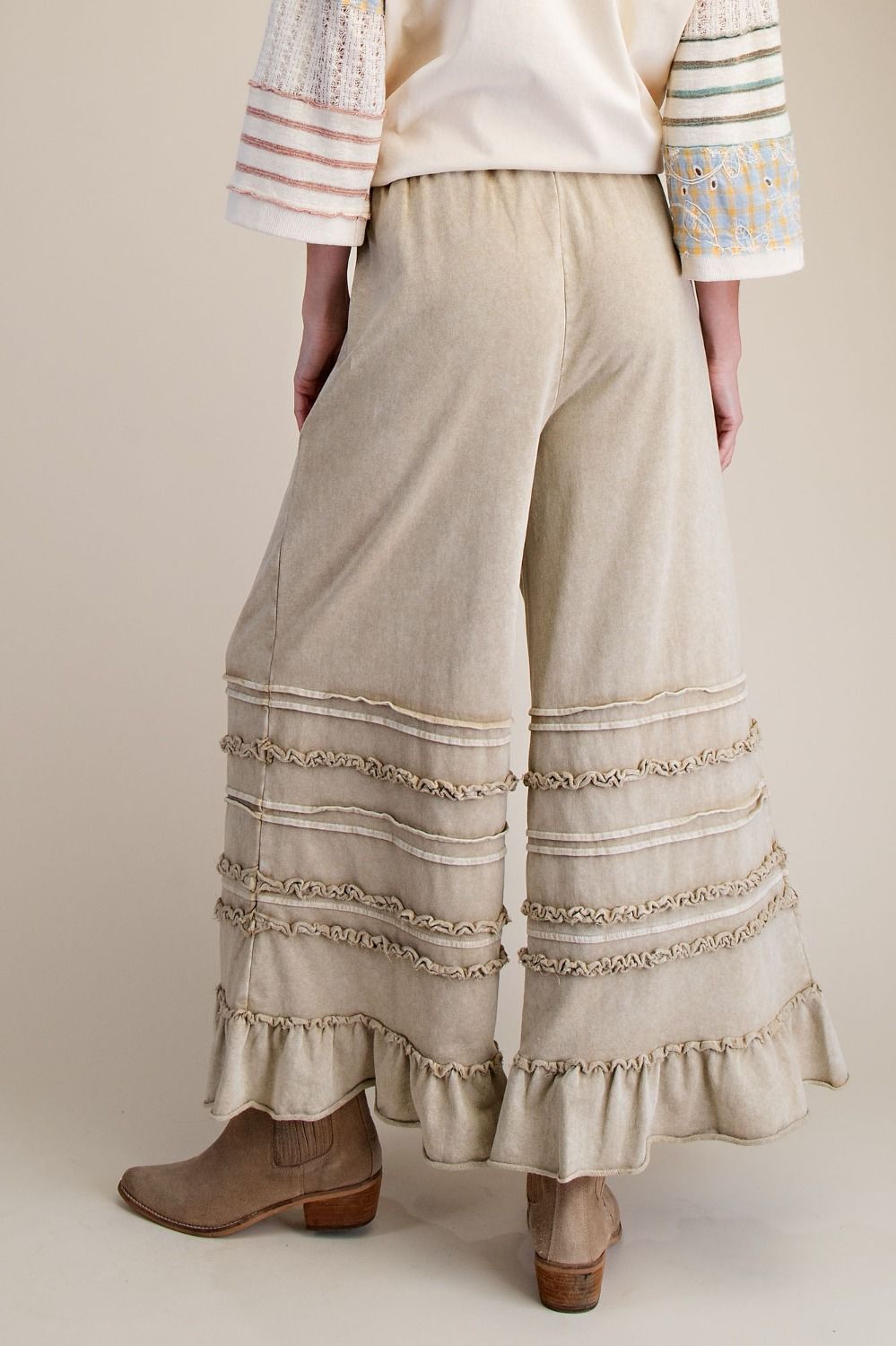 Easel Ruffle Breeze Terry Pants - Latte