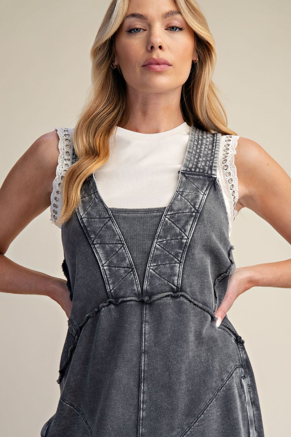 Easel Weekend Whisper Jumpsuit
