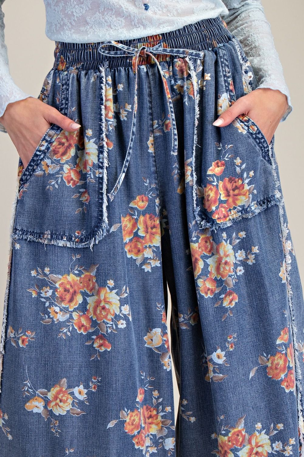 Easel Blue Bloom Chambray Pants