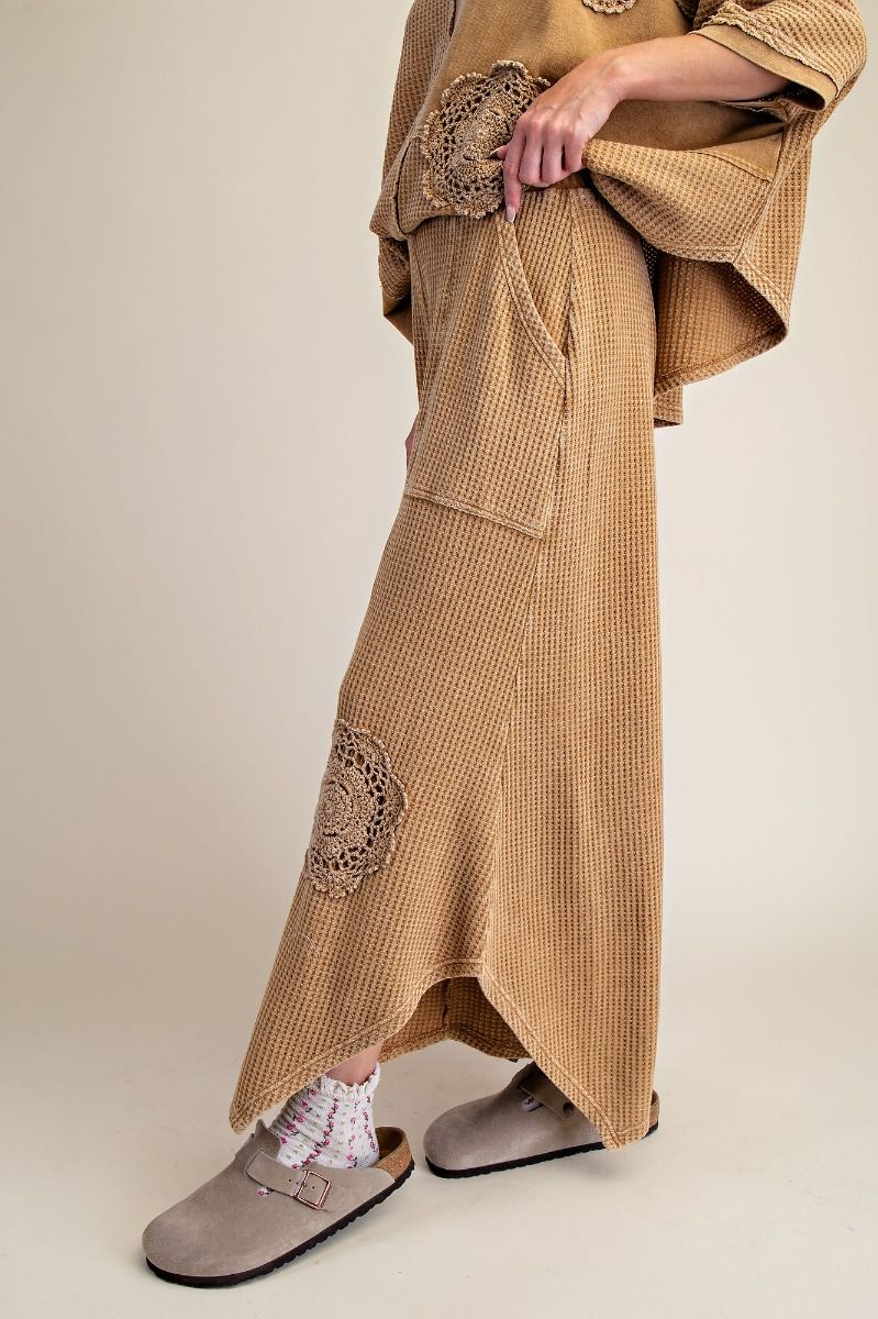 Easel Waffle Knit Crochet Set