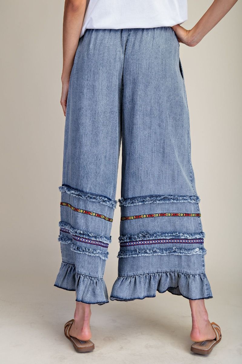 Easel Chambray Charm Pants