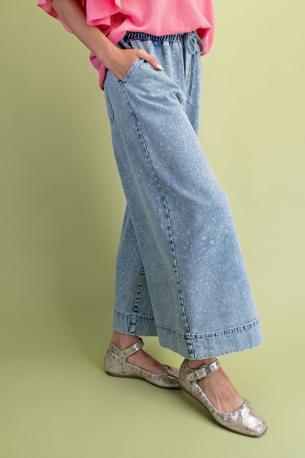 Easel Milky Way Cropped Jeans