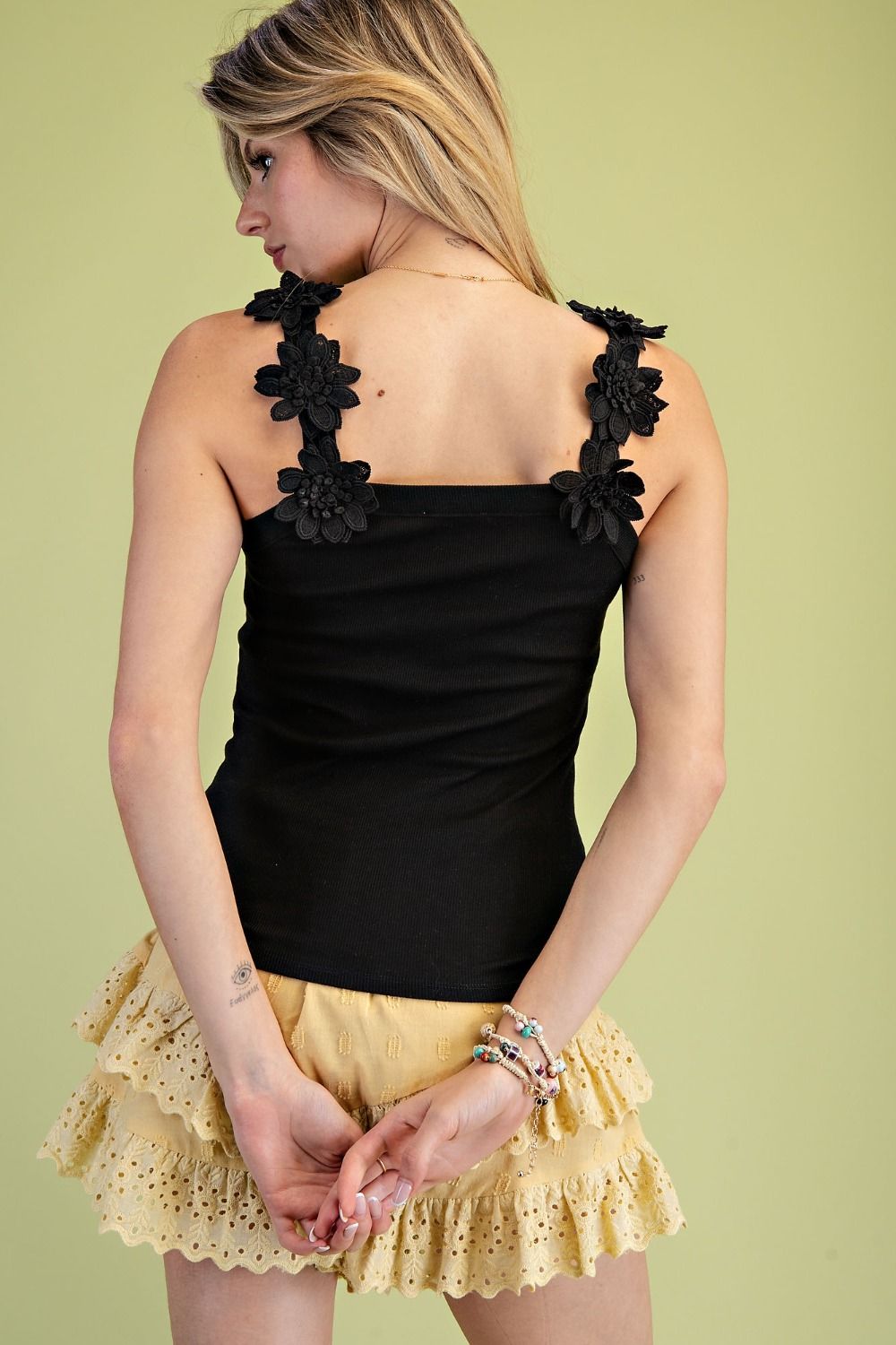 Easel The Floral Strap Ribbed Tank Top - Black