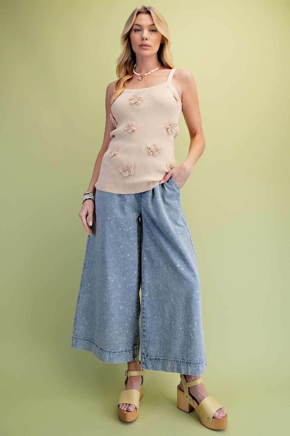 Easel The Daisy Drift Knit Tank Tan