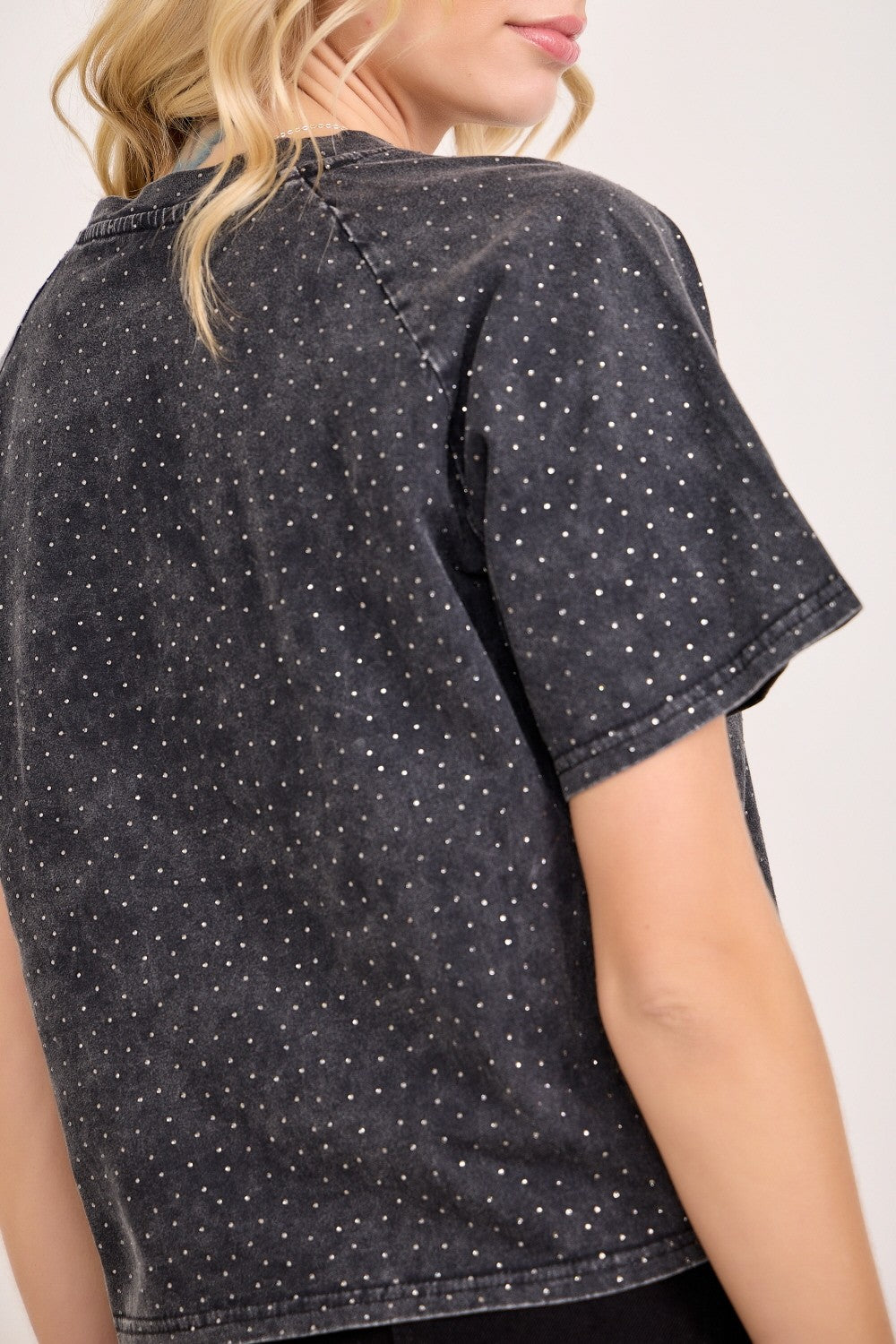 The Glimmer Tee - Black