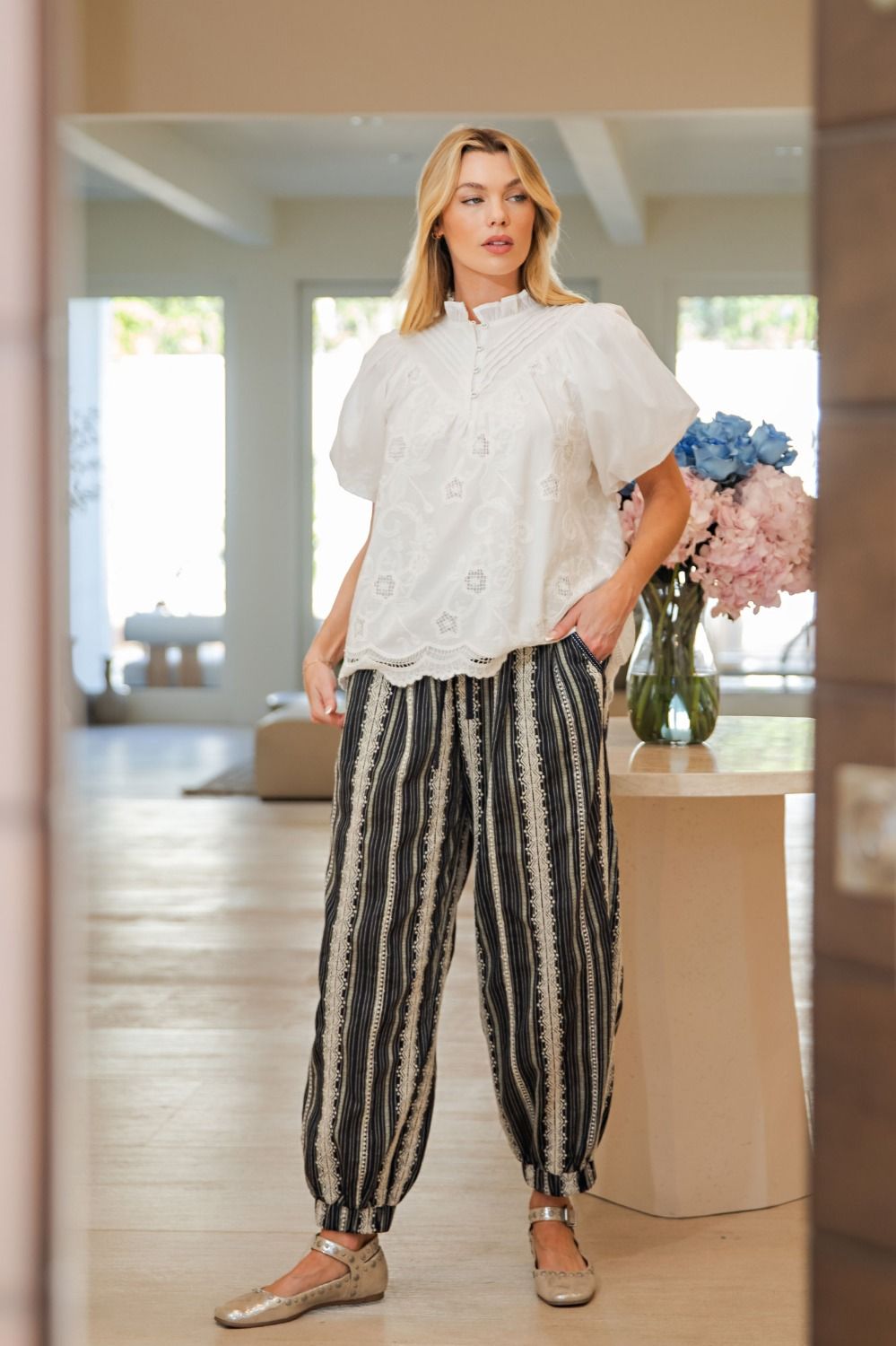 Easel The Sage Relaxed Pants