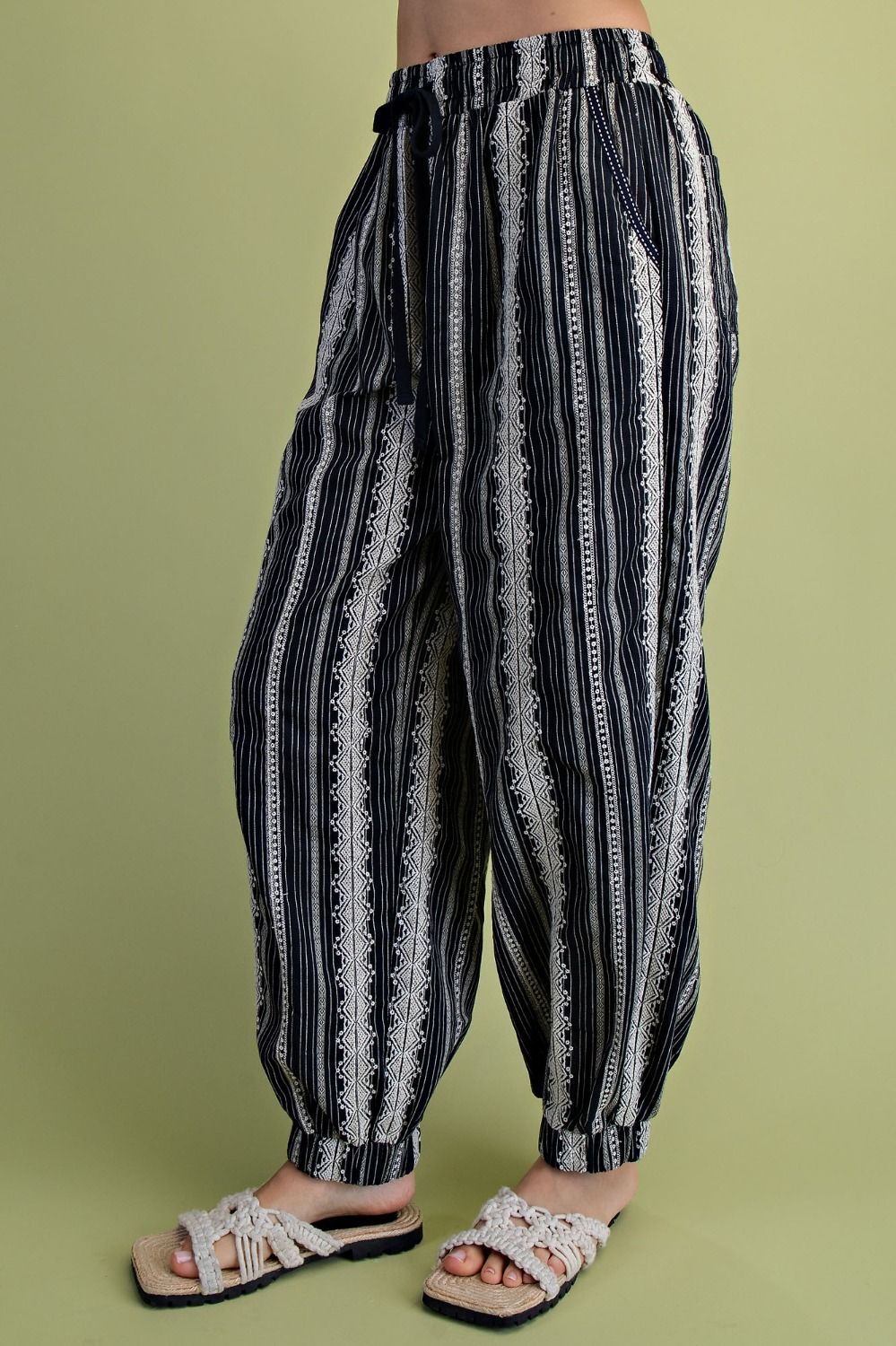 Easel The Sage Relaxed Pants