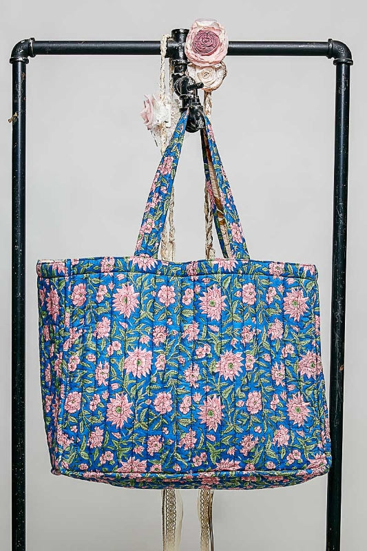 POL The Cozy Carryall Tote