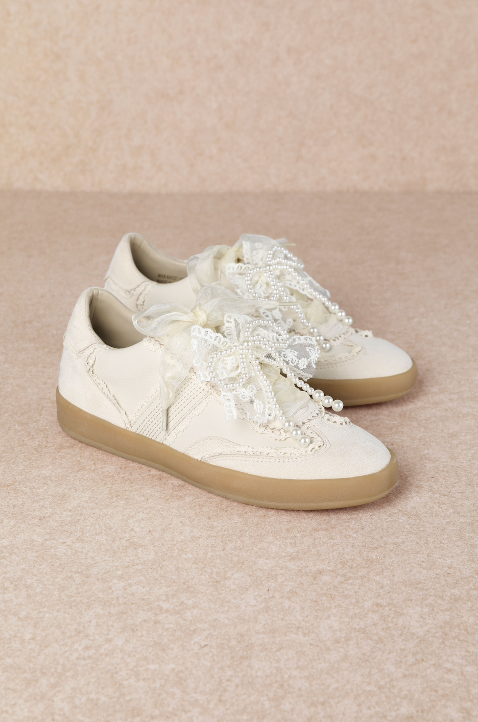 The Nova Sneaker