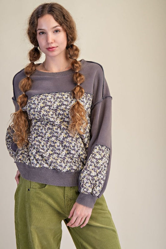 Easel Quilted Floral Crewneck